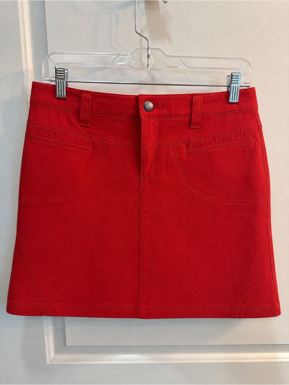 Athleta Bright Red Mini Skirt with Front Pockets